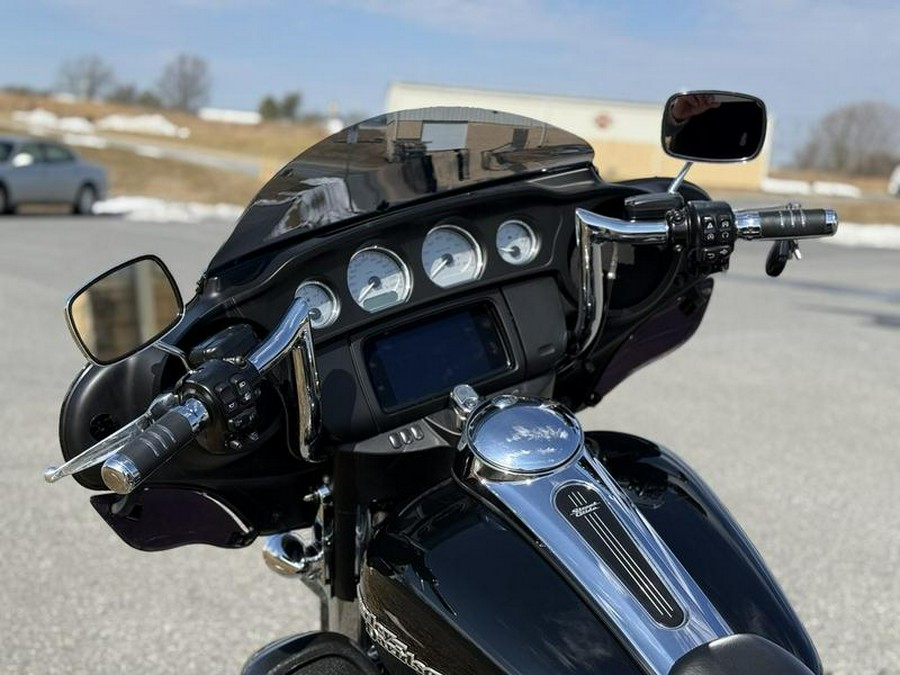 2020 Harley-Davidson® FLHX - Street Glide®