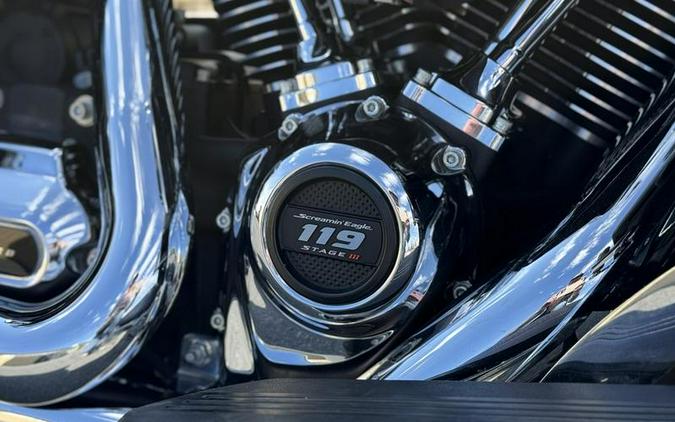 2020 Harley-Davidson® FLHX - Street Glide®