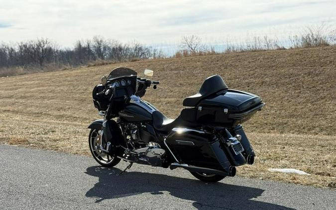 2020 Harley-Davidson® FLHX - Street Glide®