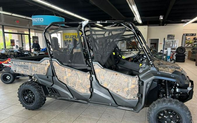 2023 Honda® Pioneer 1000-6 Deluxe Crew Camo