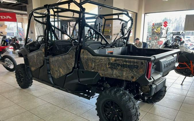 2023 Honda® Pioneer 1000-6 Deluxe Crew Camo