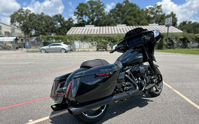 2024 Harley-Davidson® FLHX - Street Glide®