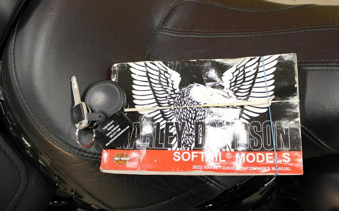 2022 Harley-Davidson® FLHCS - Heritage Classic 114