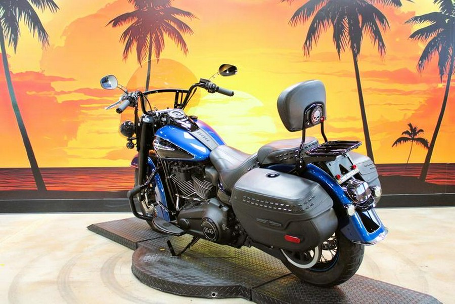 2022 Harley-Davidson® FLHCS - Heritage Classic 114