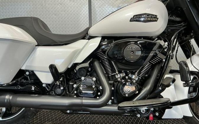 2024 Harley-Davidson Street Glide Base