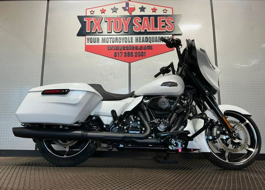 2024 Harley-Davidson Street Glide Base