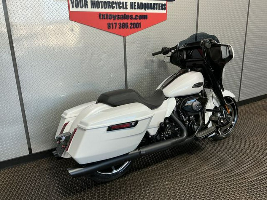 2024 Harley-Davidson Street Glide Base
