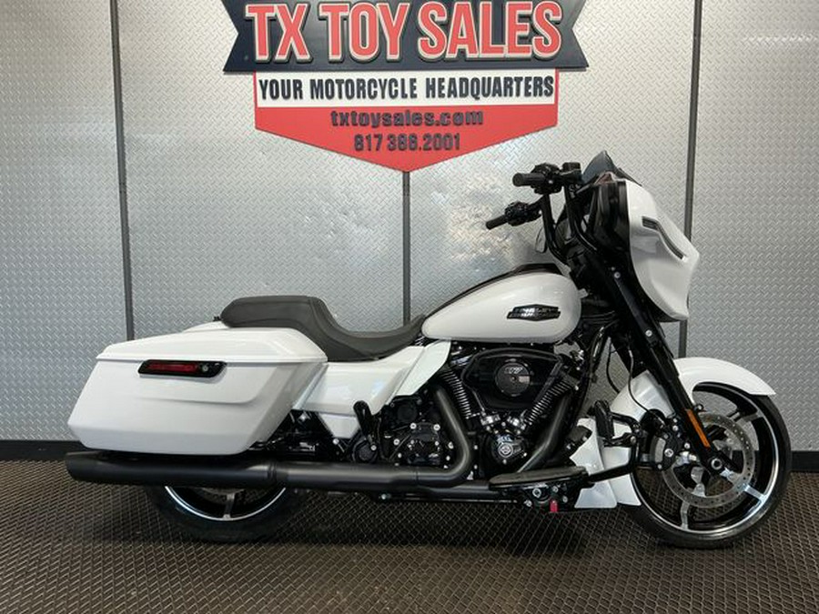 2024 Harley-Davidson Street Glide Base
