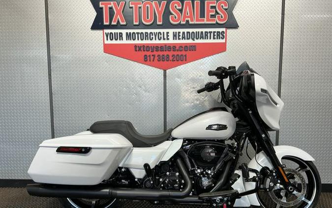 2024 Harley-Davidson Street Glide Base