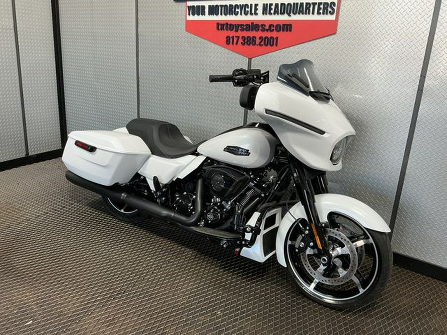 2024 Harley-Davidson Street Glide Base