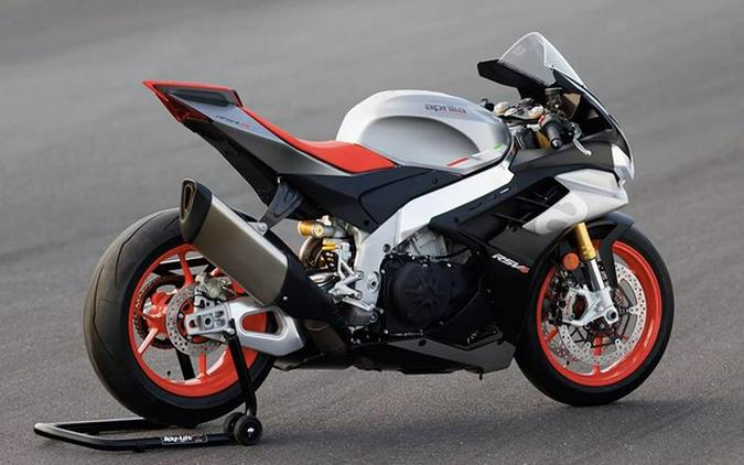 2026 Aprilia RSV4 1100