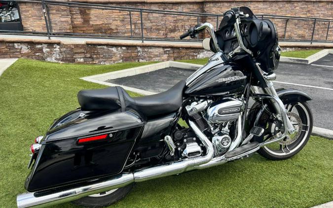 2018 Harley-Davidson® FLHX - Street Glide®