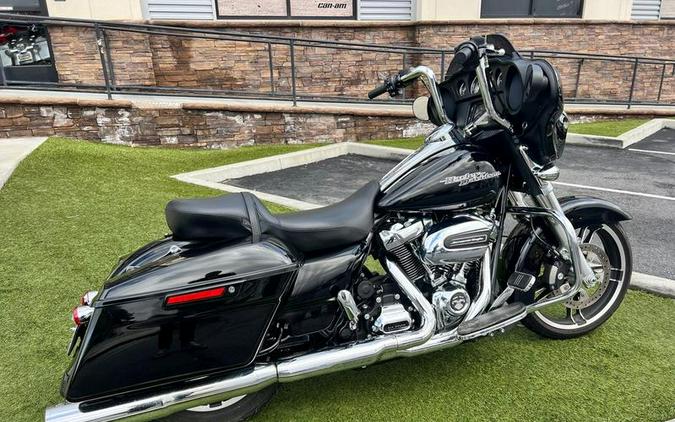 2018 Harley-Davidson® FLHX - Street Glide®