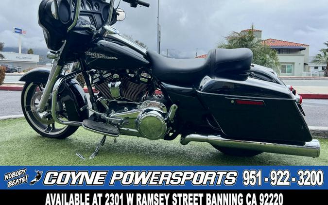 2018 Harley-Davidson® FLHX - Street Glide®