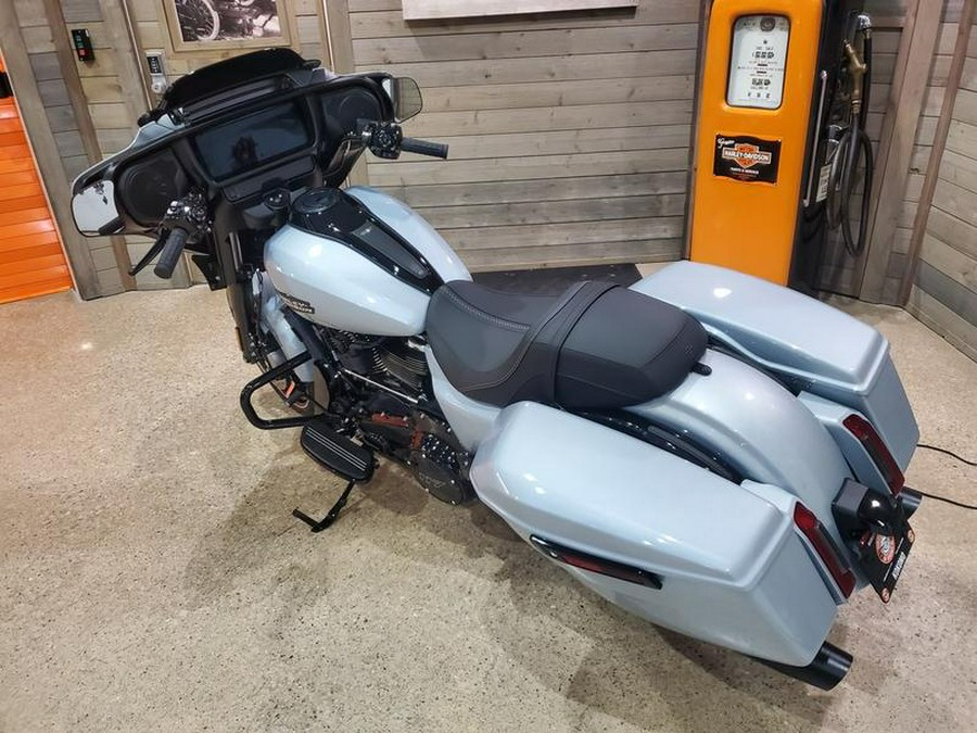 2024 Harley-Davidson® FLHX - Street Glide®