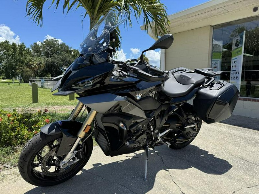 2023 BMW S 1000 XR Triple Black