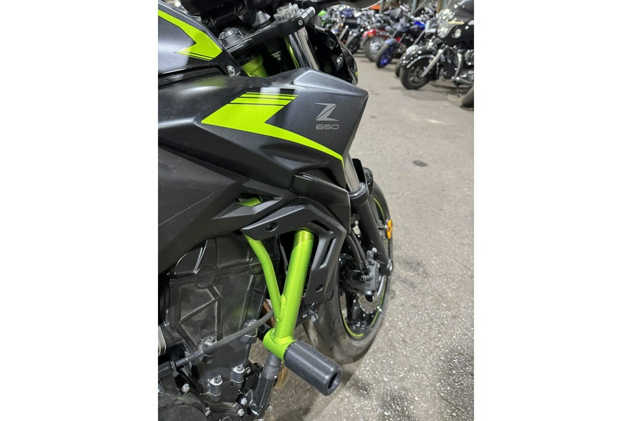 2022 Kawasaki Z650 Base