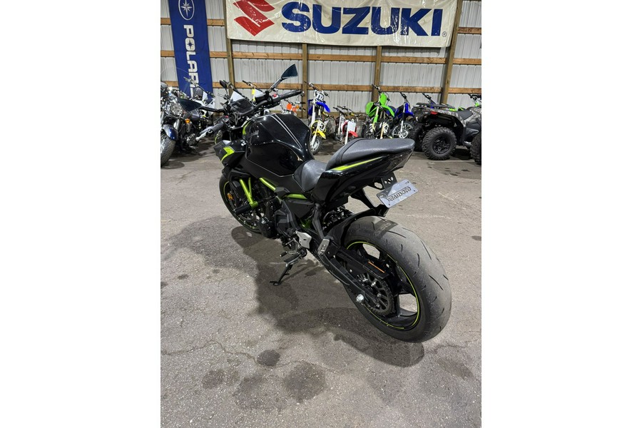 2022 Kawasaki Z650 Base