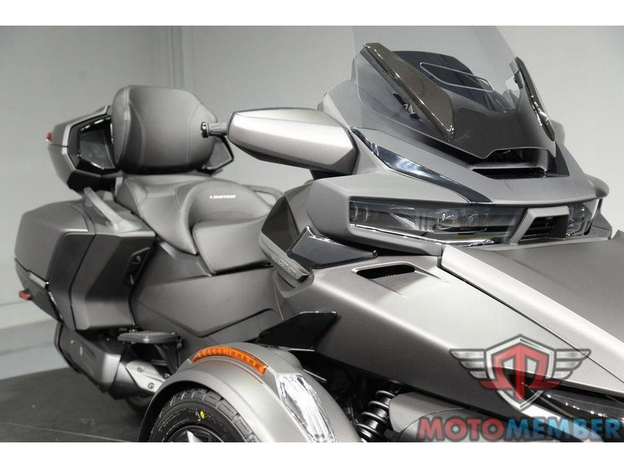 2026 Can-Am Spyder RT Limited Dark