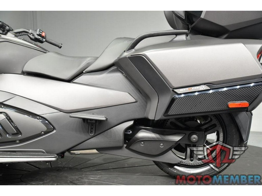 2026 Can-Am Spyder RT Limited Dark
