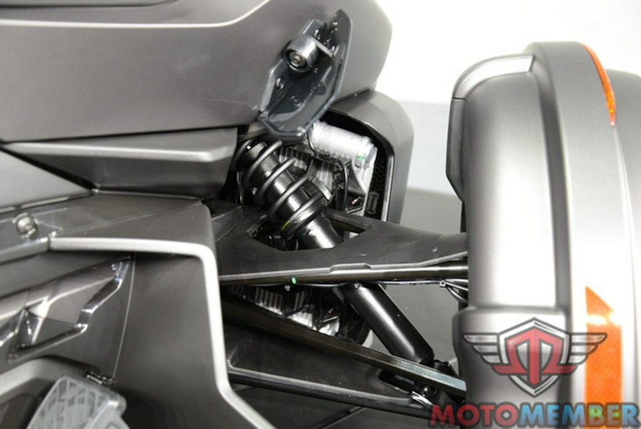 2026 Can-Am Spyder RT Limited Dark