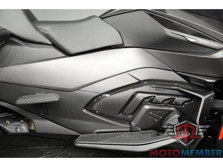 2026 Can-Am Spyder RT Limited Dark