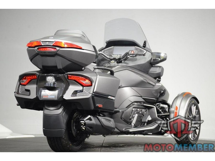 2026 Can-Am Spyder RT Limited Dark