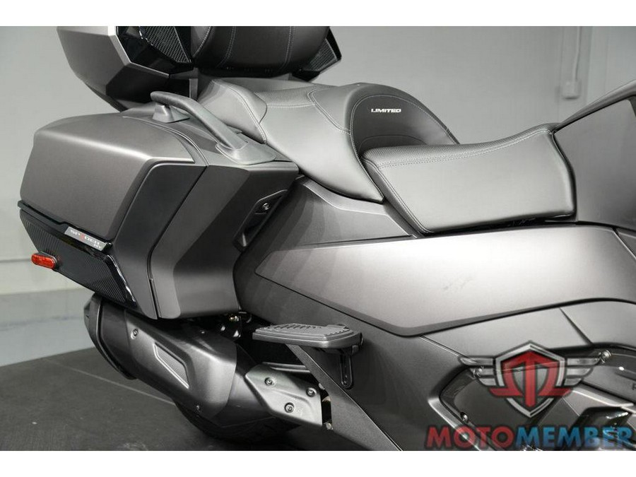 2026 Can-Am Spyder RT Limited Dark