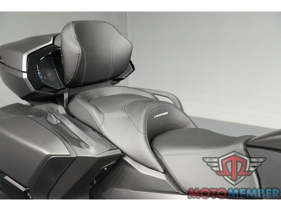 2026 Can-Am Spyder RT Limited Dark
