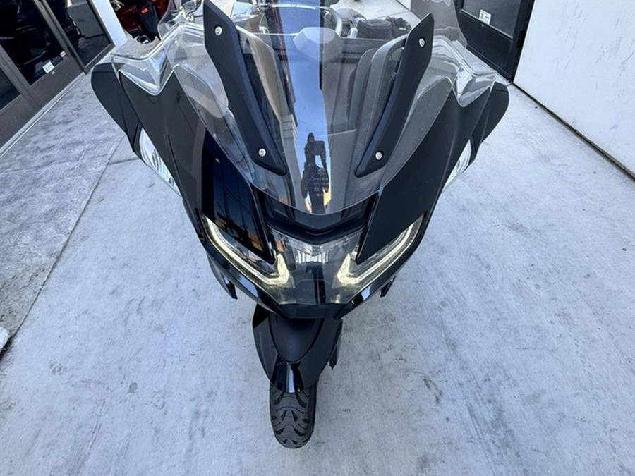 2023 BMW R 1250 RT Triple Black
