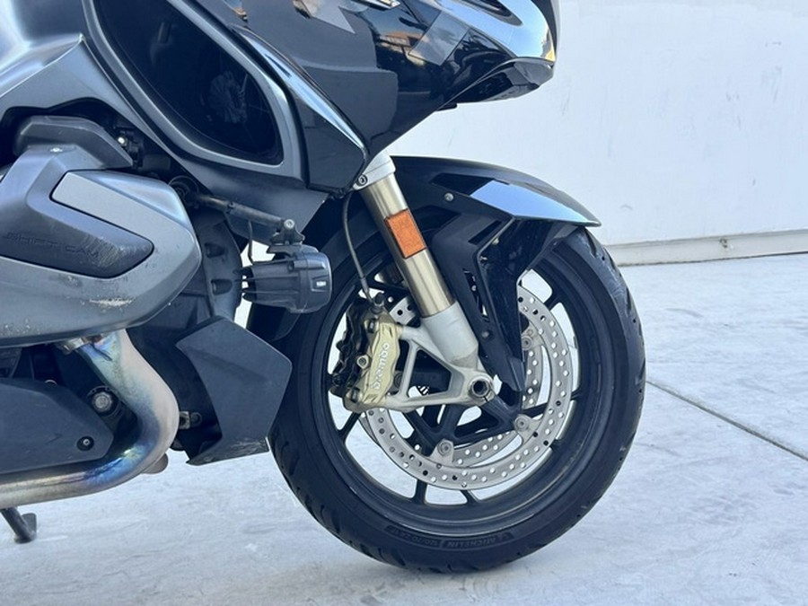 2023 BMW R 1250 RT Triple Black