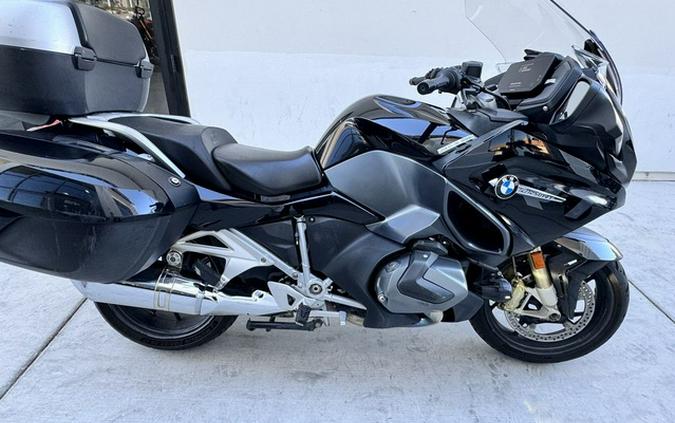 2023 BMW R 1250 RT Triple Black