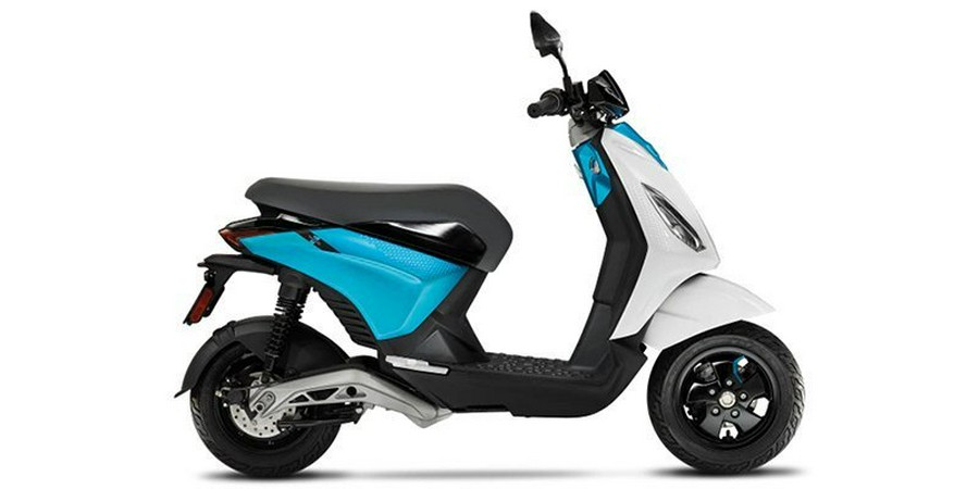 2022 Piaggio 1 Active 45 MPH