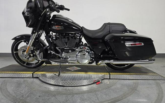 2024 Harley-Davidson® FLHX - Street Glide®