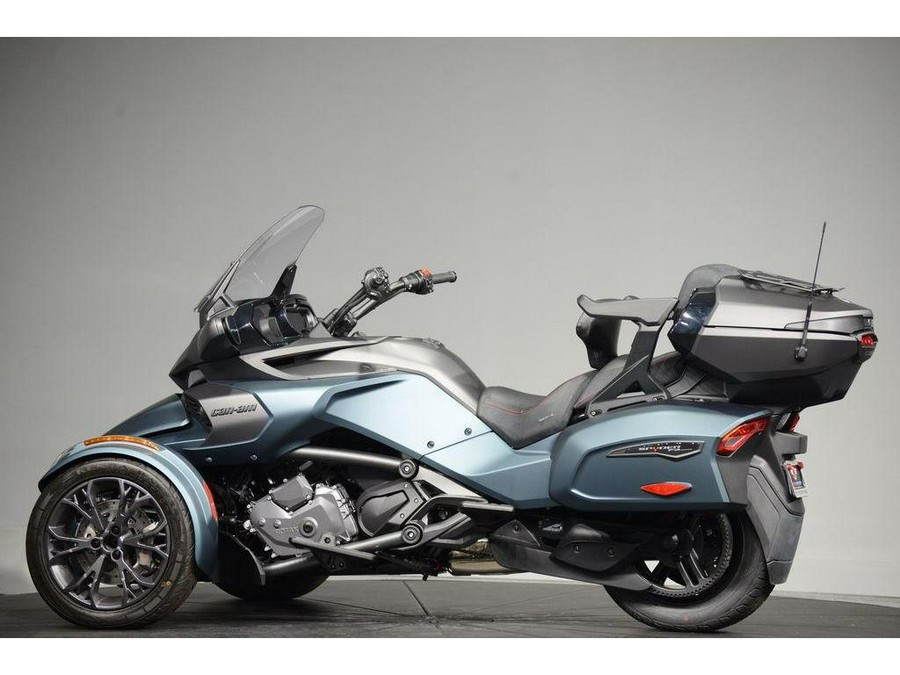 2026 Can-Am Spyder RT Limited Dark