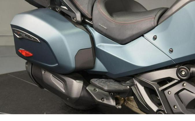 2026 Can-Am Spyder RT Limited Dark