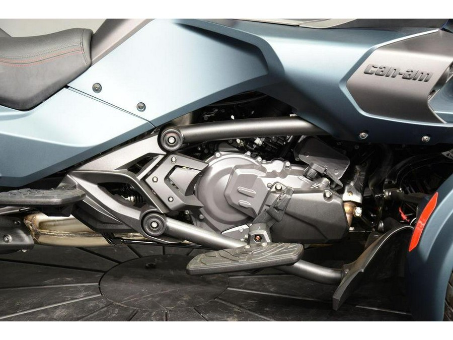 2026 Can-Am Spyder RT Limited Dark
