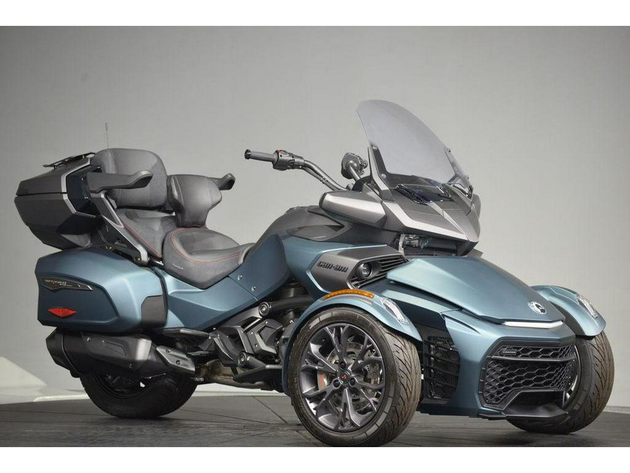 2026 Can-Am Spyder RT Limited Dark
