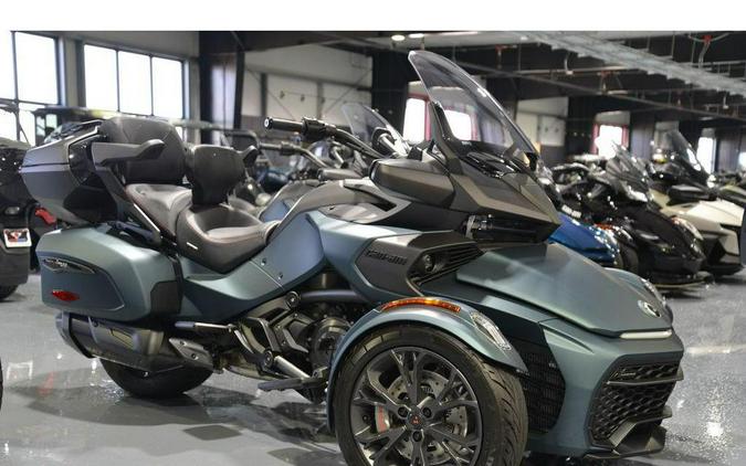 2026 Can-Am Spyder RT Limited Dark