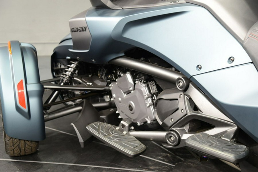 2026 Can-Am Spyder RT Limited Dark