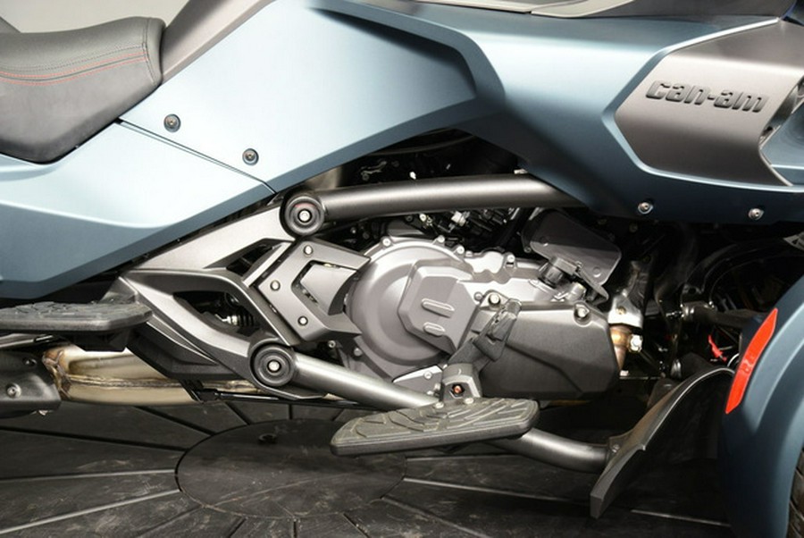 2026 Can-Am Spyder RT Limited Dark