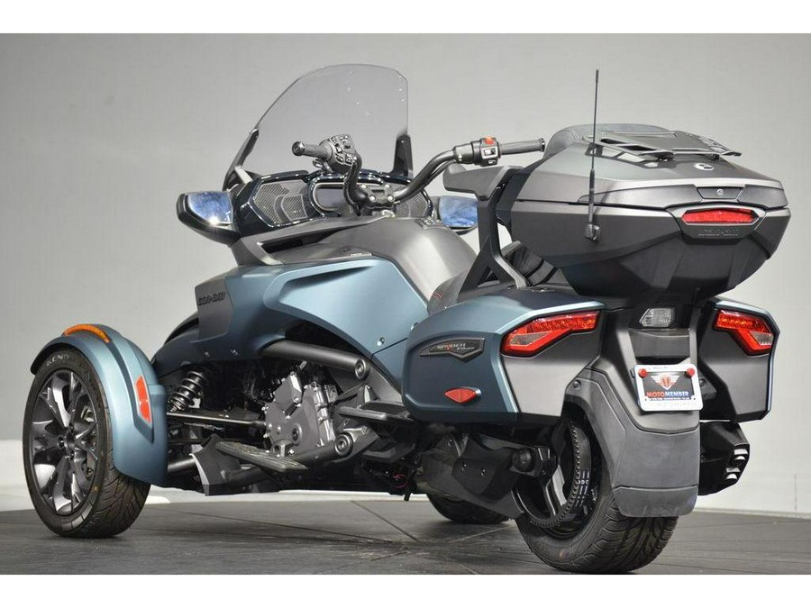 2026 Can-Am Spyder RT Limited Dark
