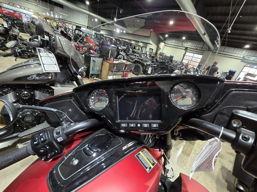 2025 INDIAN MOTORCYCLE ROADMASTER DARK HORSE POWERPLUS 112