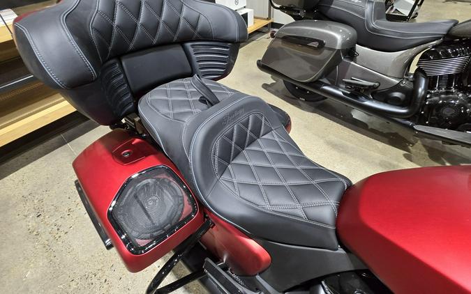2025 INDIAN MOTORCYCLE ROADMASTER DARK HORSE POWERPLUS 112
