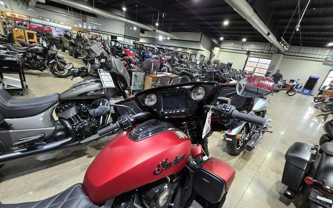 2025 INDIAN MOTORCYCLE ROADMASTER DARK HORSE POWERPLUS 112