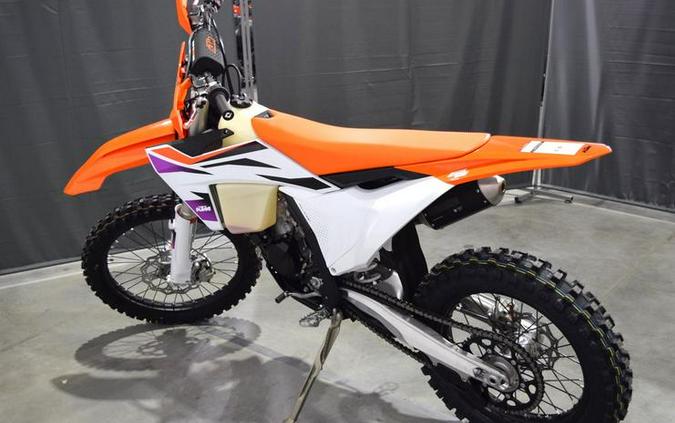 2024 KTM 125 XC