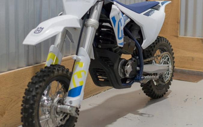 2024 Husqvarna EE 3