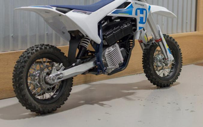 2024 Husqvarna EE 3