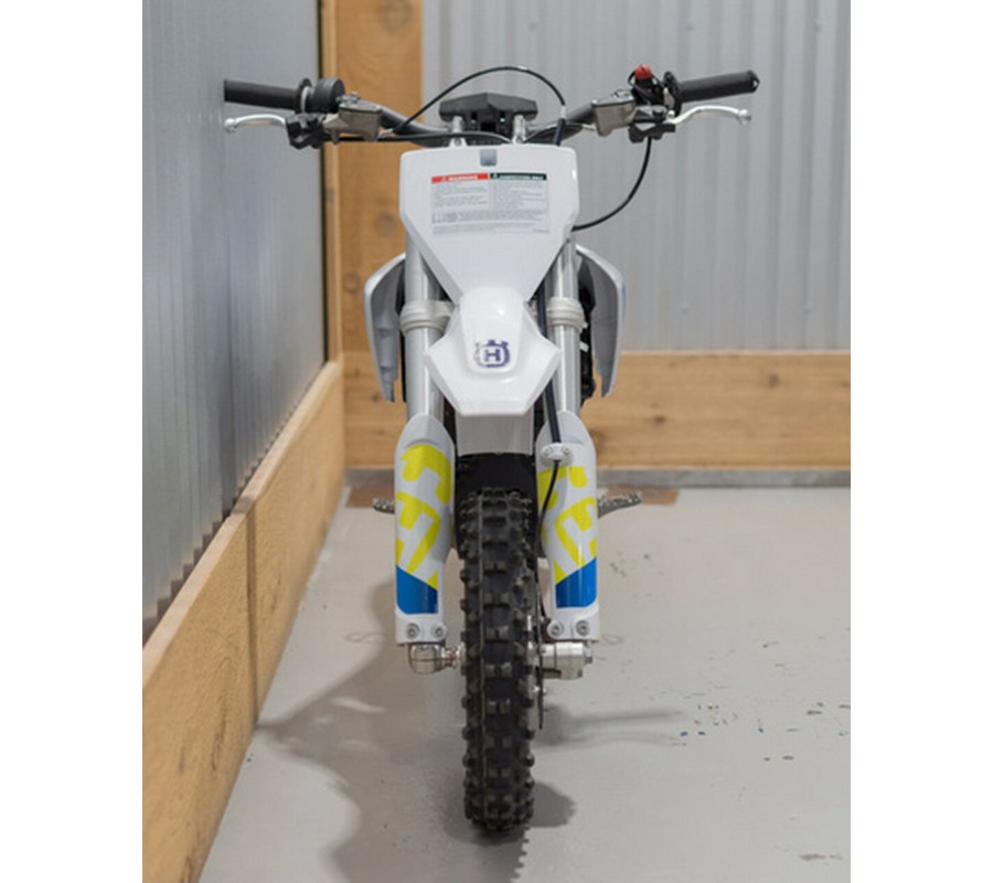 2024 Husqvarna EE 3
