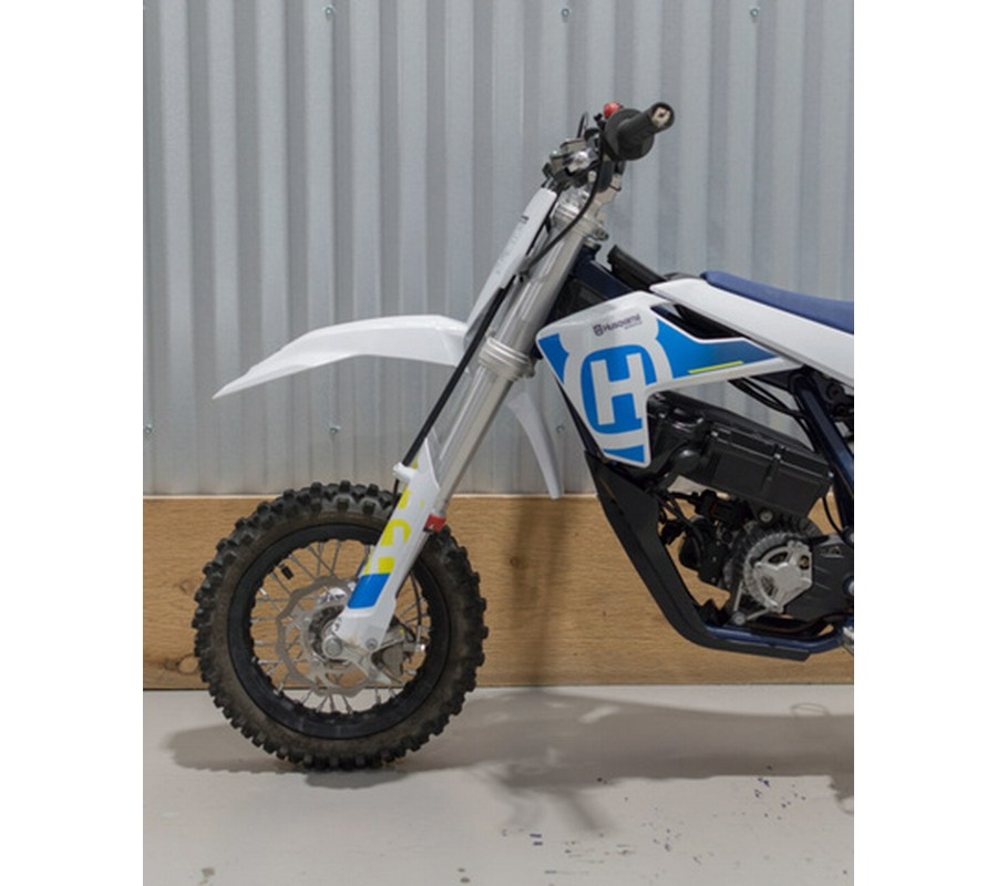 2024 Husqvarna EE 3
